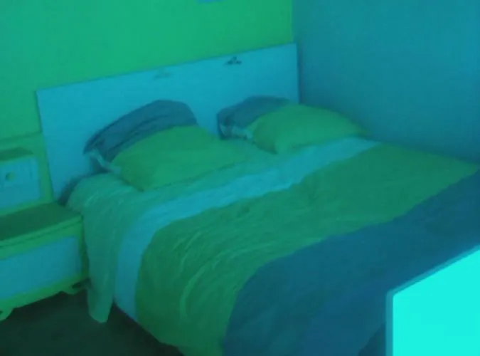 Familial A Proximite D'une Mini Ferme *